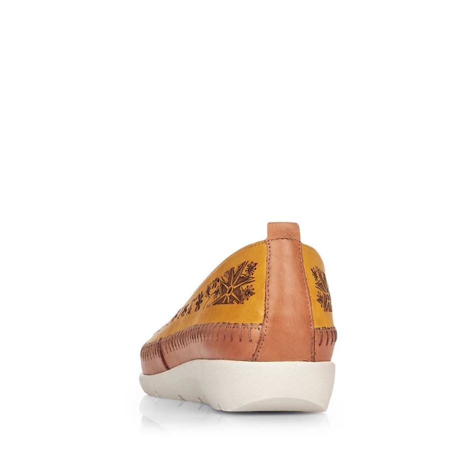 D1931 Malea White Rieker